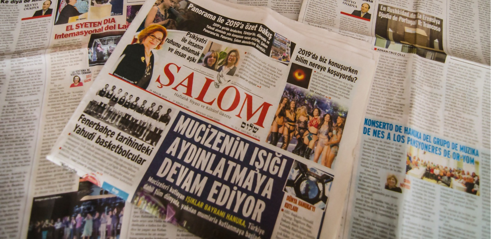 Salom Ladino articles